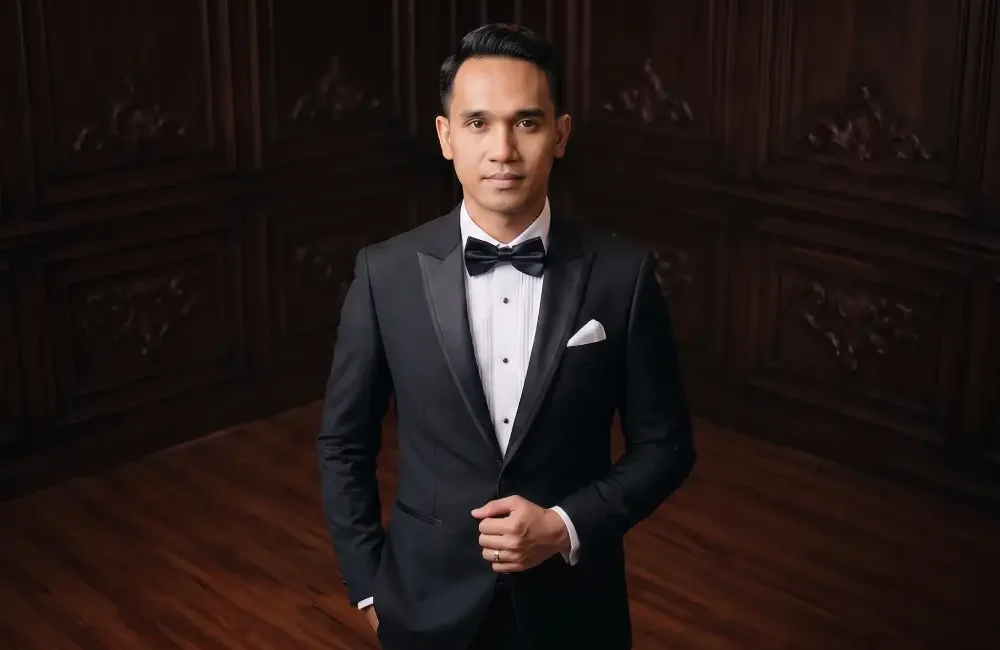 Pengantin Pria Dark Style Graphicography.id pose 1